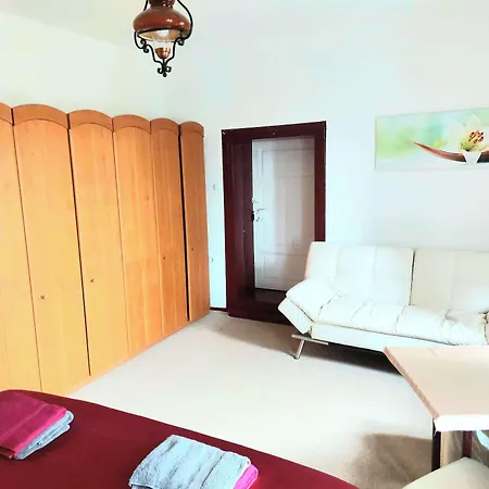 Oberschmiede Gæstehus Auf der Wiese